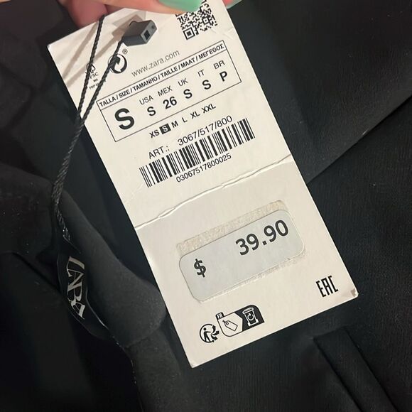 Zara • Scallop hem short skorts - Picture 4 of 4